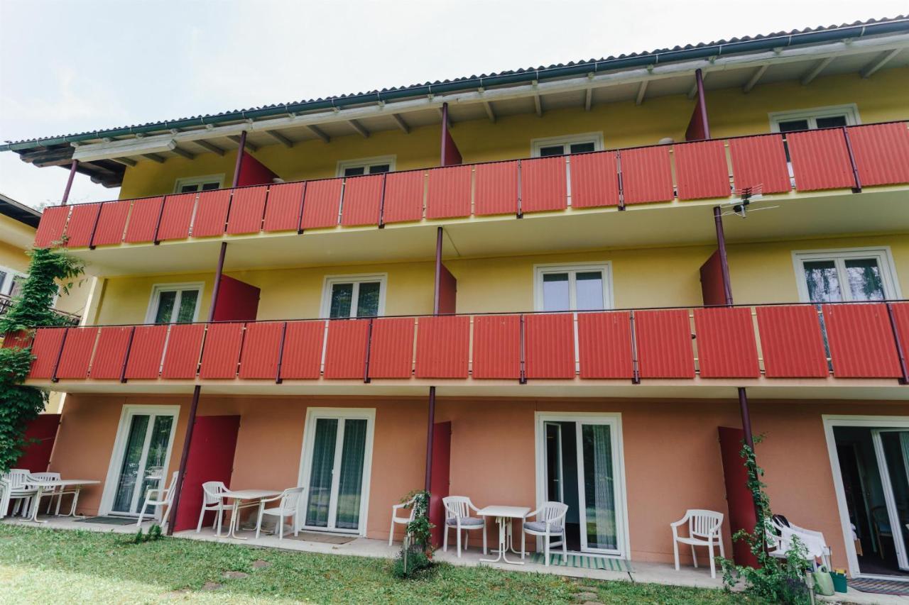 Gaestehaus Frank Hotell Velden am Wörthersee Exteriör bild