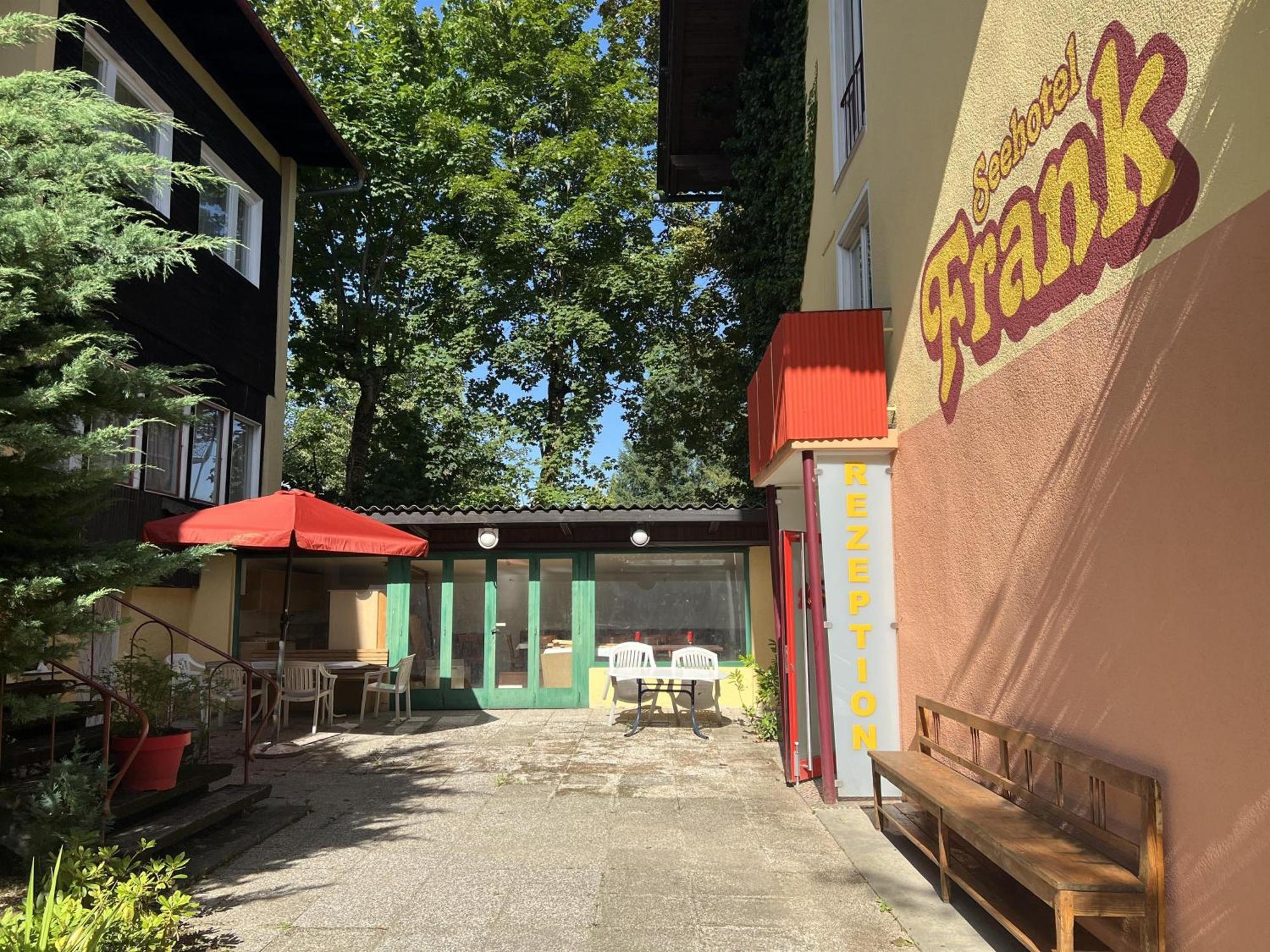 Gaestehaus Frank Hotell Velden am Wörthersee Exteriör bild